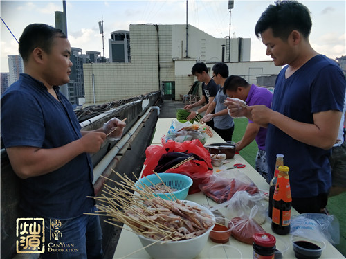 南寧裝飾公司-燦源裝飾員工生日party